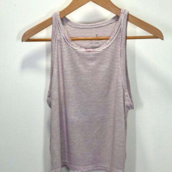 American Eagle White and Red Top - Picture 1 of 2